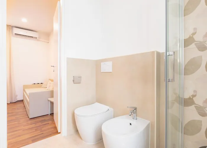 Hotel Victoria-Bike Friendly Vicino Finalborgo E Mare