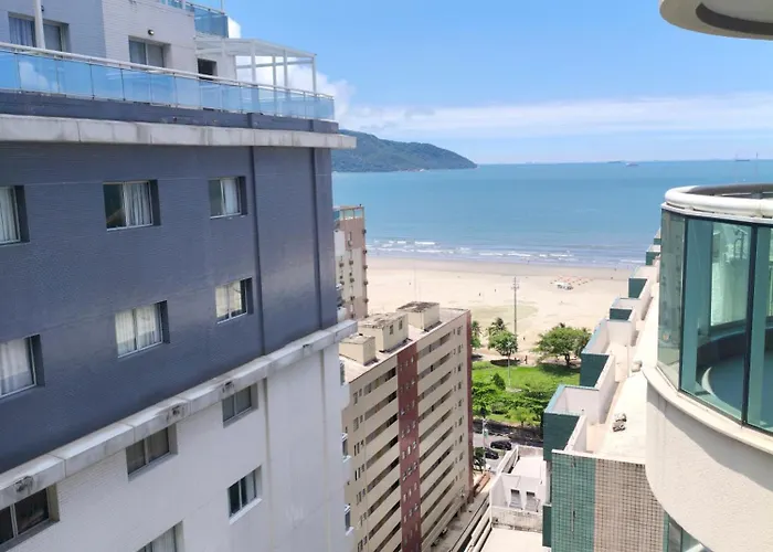 Unique Residence Lindo Apartamento Vista Mar e garagem