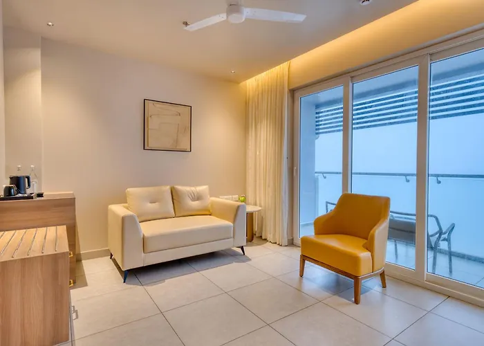 Mysa Sky Suites, Lakkidi