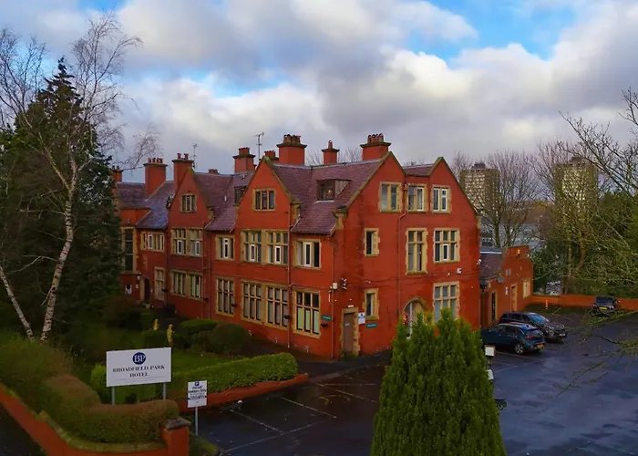 Broadfield Park Hotel By Belvilla