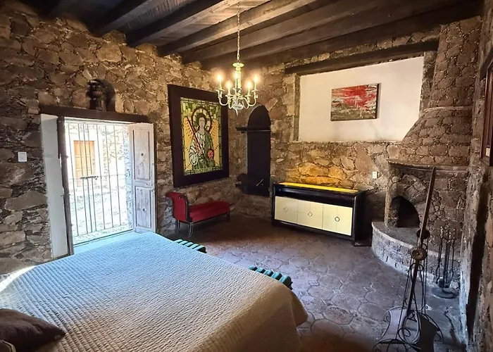Hotel Ruinas Del Real