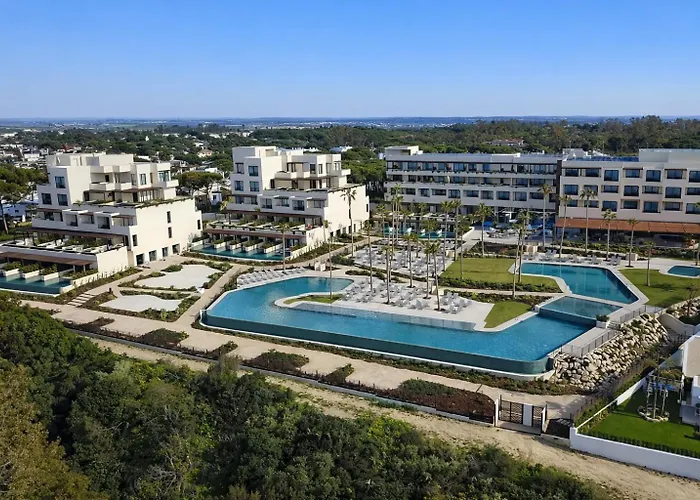 Hotel Punta Bermeja Premium
