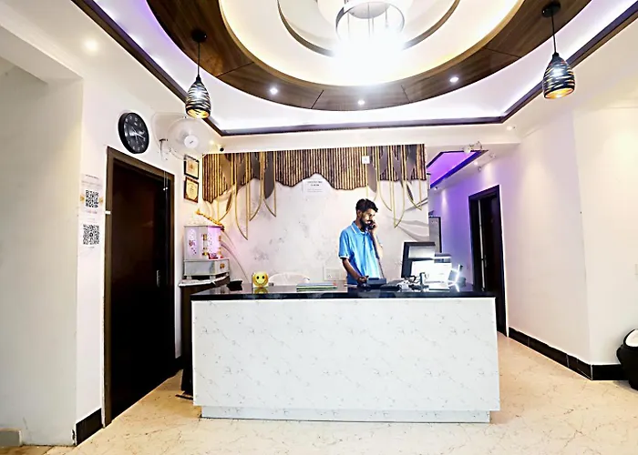 Hotel Ashok Palace