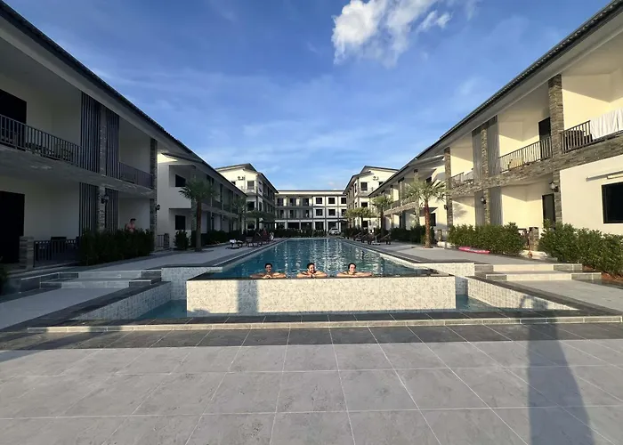 Double Rock Beach Hotel