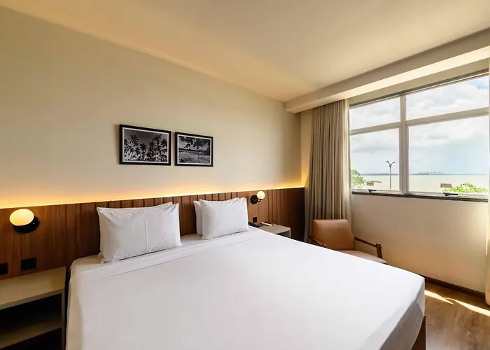 Vitoria Praia Hotel