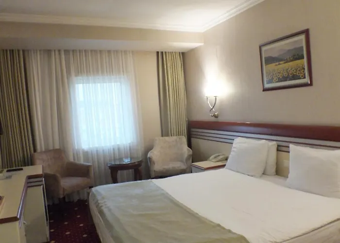 Akar International Hotel