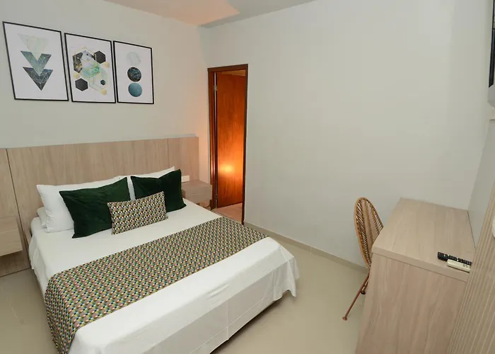 Hotel Prado 34 West
