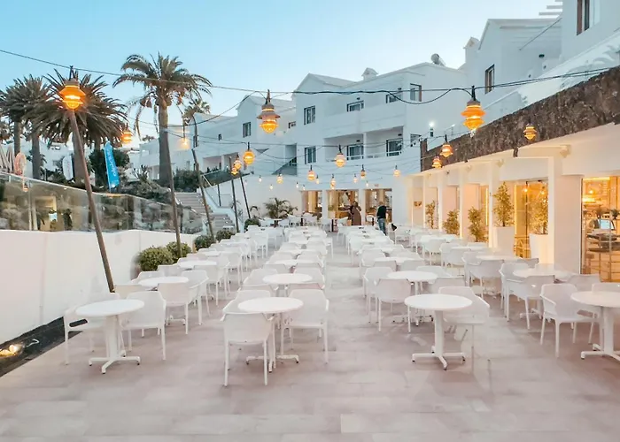 Labranda Corralejo Village
