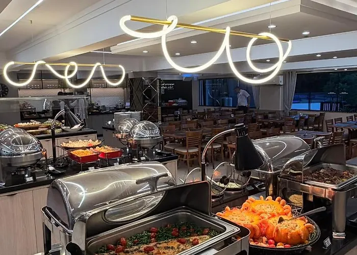 Hotel Rouxinol