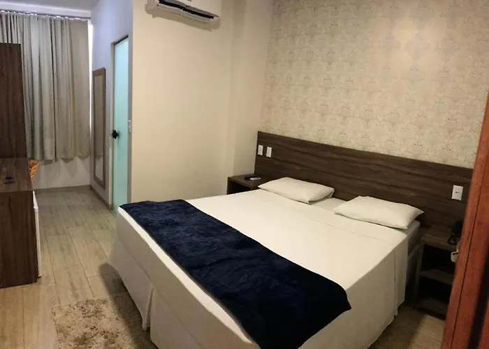 Mac Hotel