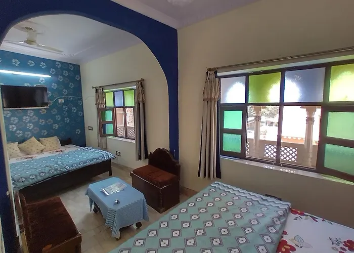 Haveli Taragarh Palace