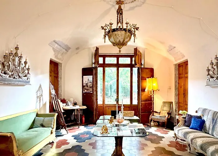 Villa La Dogana - B&B With A Lovely Garden - Private Parking - Slow Living In An Old-Fashioned Historical Home