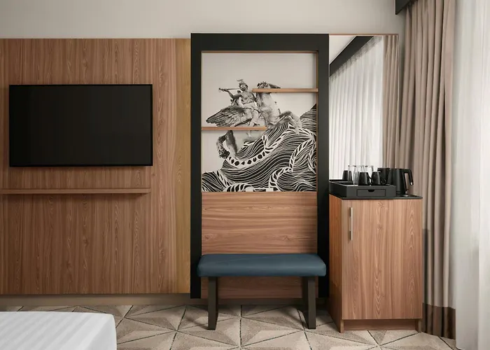 Courtyard By Marriott Paris Porte De Versailles