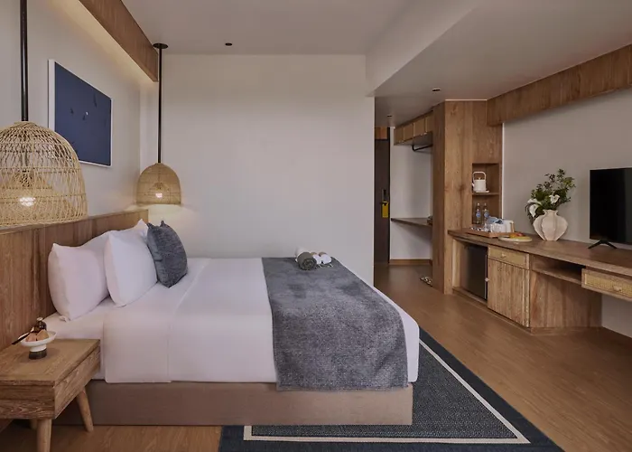 The Motifs Eco Hotel - Sha Extra Plus