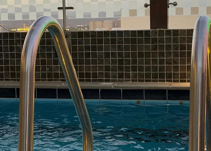 Nizwa Inn - نزوى إن