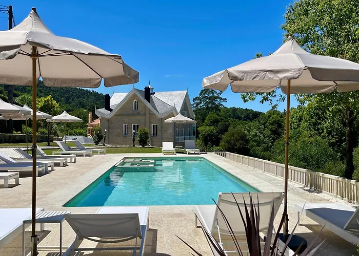 Villa Boutique 1880-Romantic Historic Boutique Hotel with Outdoor Jacuzzi