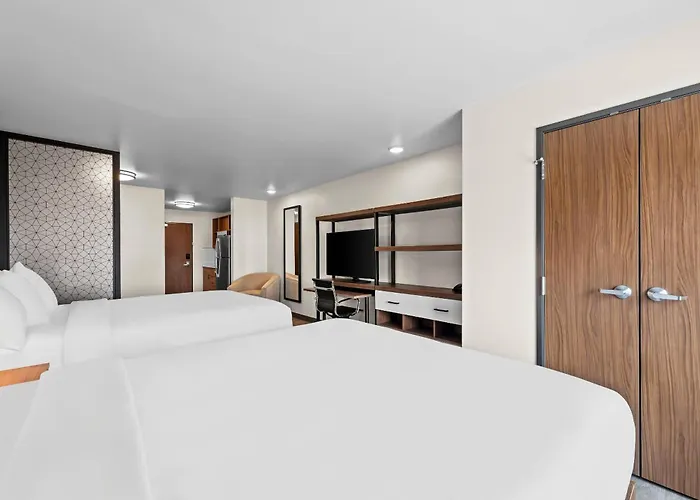 Everhome Suites Brownsville