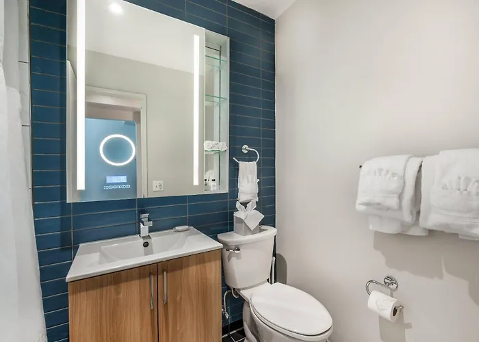 The Quincy, An Ascend Collection Hotel
