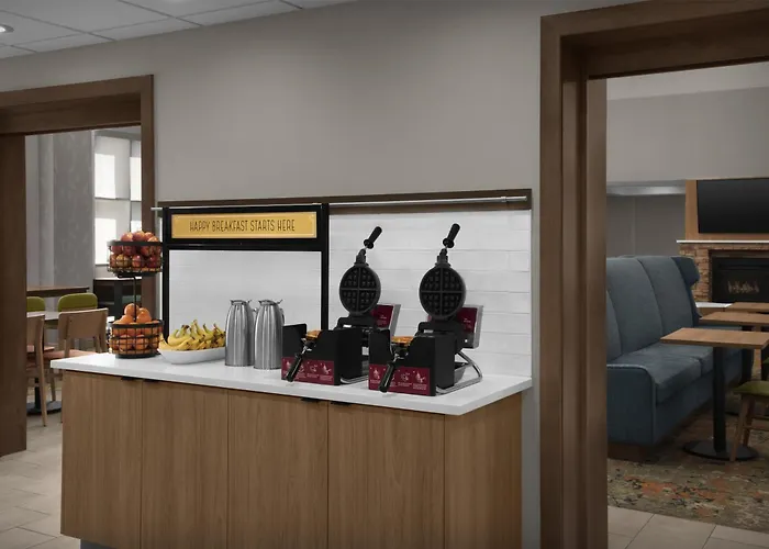 Hampton Inn & Suites Phoenix Glendale-Westgate
