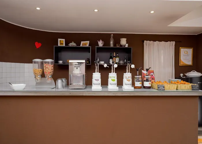Hotel Bacco Rooms And Breakfast