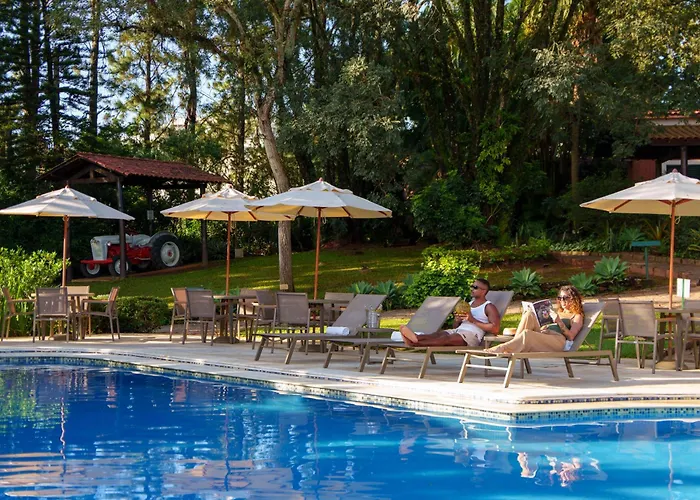 Grinbergs Village Hotel