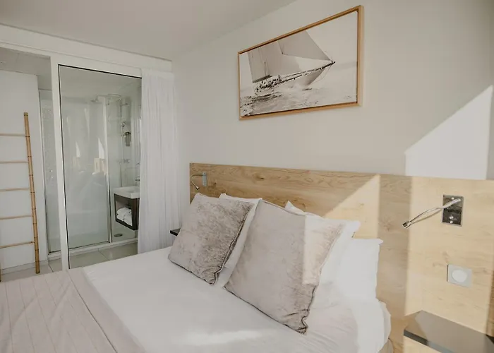 Le Nautica Hotel