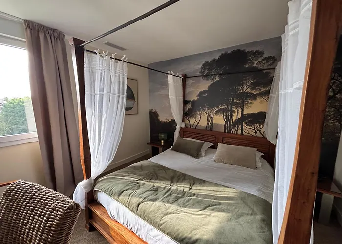 The Originals City, Hotel La Cour Carree, Eu