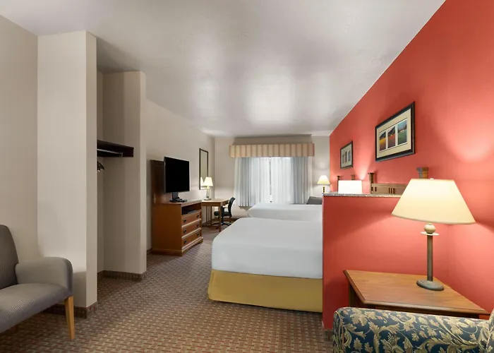 Baymont Inn & Suites By Wyndham Sturgis
