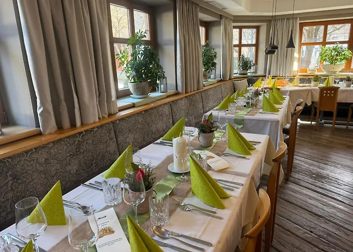 La Pasta Hotel Restaurant