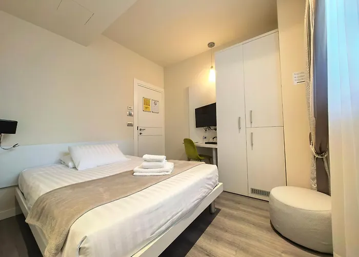 La Dolce Vita Hotel