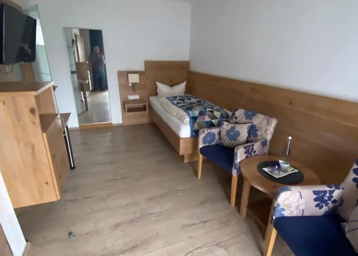 Hotel Falkenseer Hof