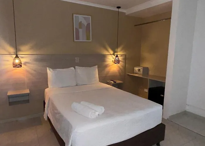 Holiday Sai Hotel