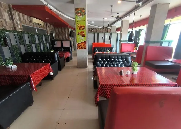 Starline Hotel
