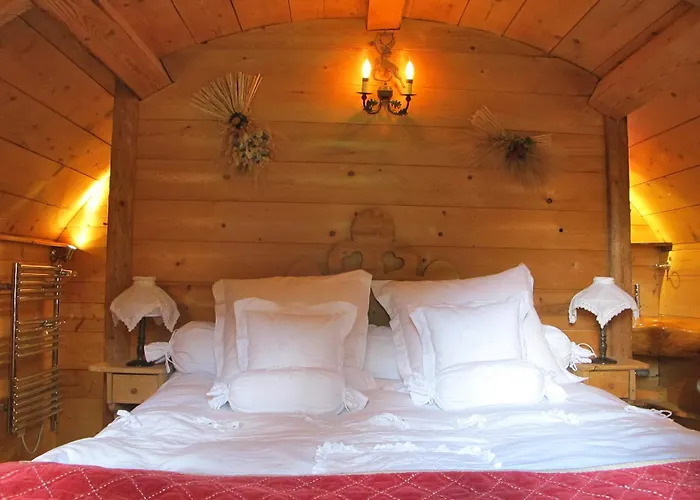 Hôtel Les Chalets de Philippe avec Jacuzzis Privatifs