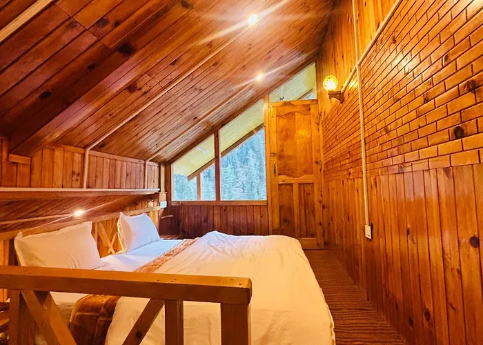 Mountain Nest Stay
