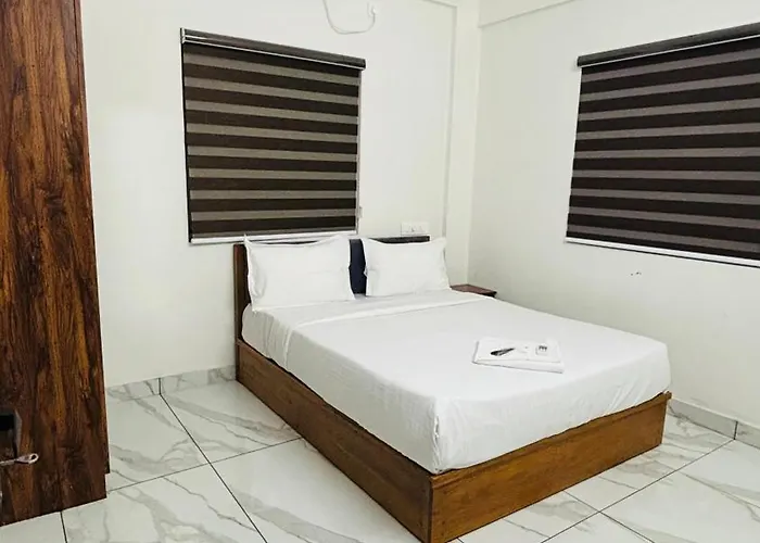 Miracle Inn Near Al-Ameen College