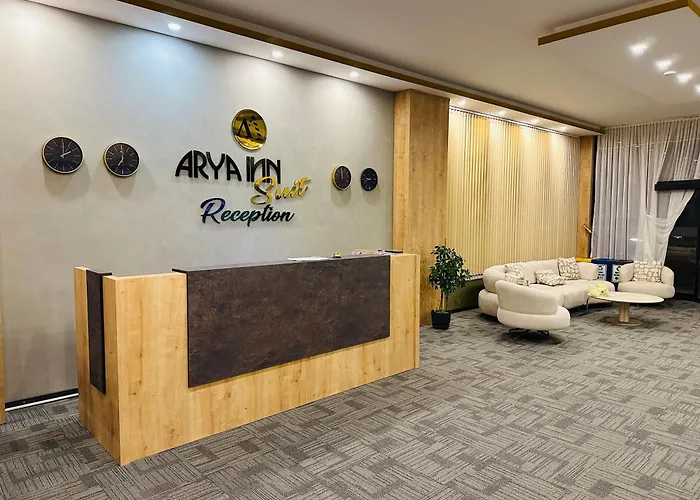 Aryainnsuit