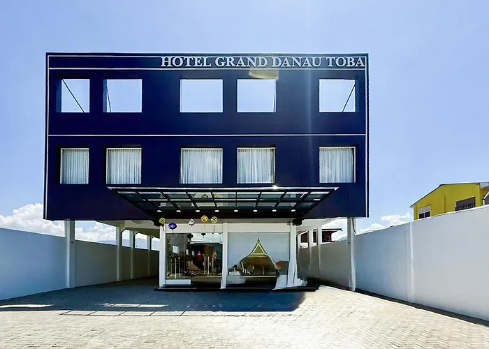 Sans Vibes Hotel Grand Danau Toba Balige