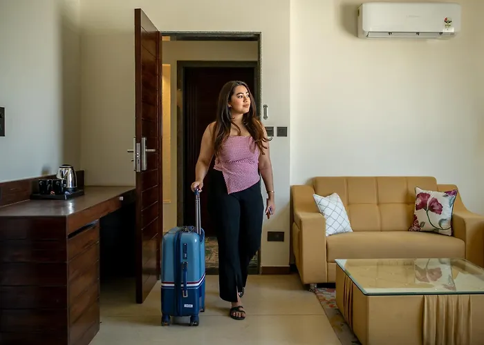 Perfectstayz Premium Udaipur By The Lake