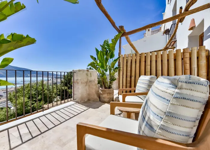 Santa Barbara By Santas Hotels