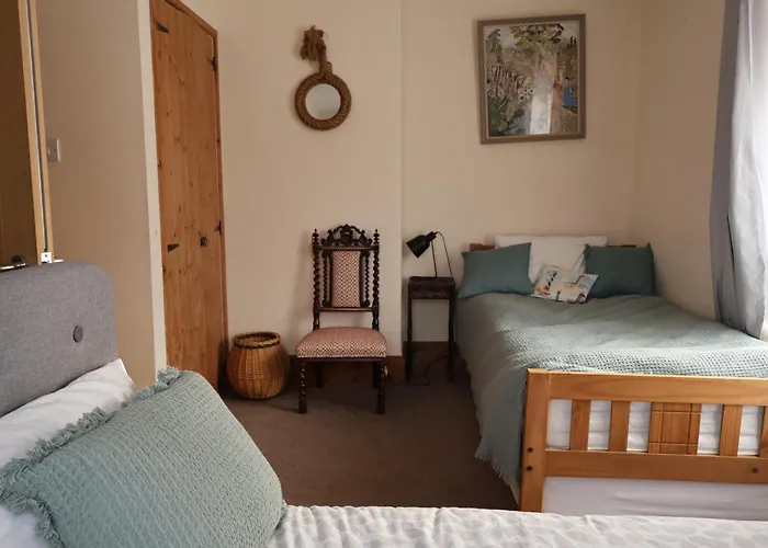 Lighthouse Cottage