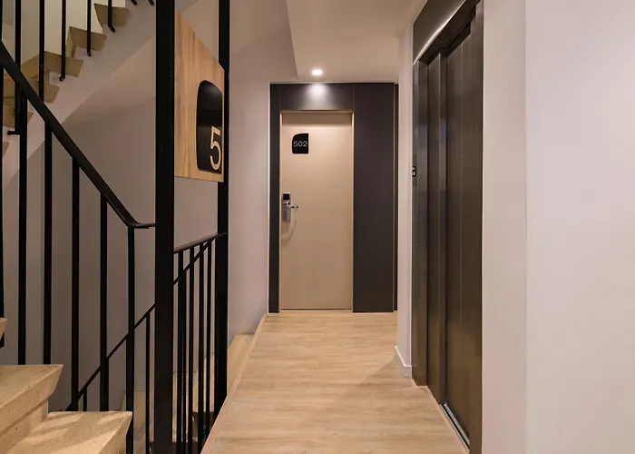 Hotel Adonis La Suite