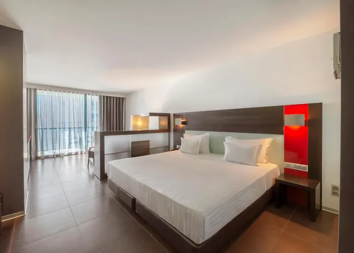 Rr Hotel Da Rocha