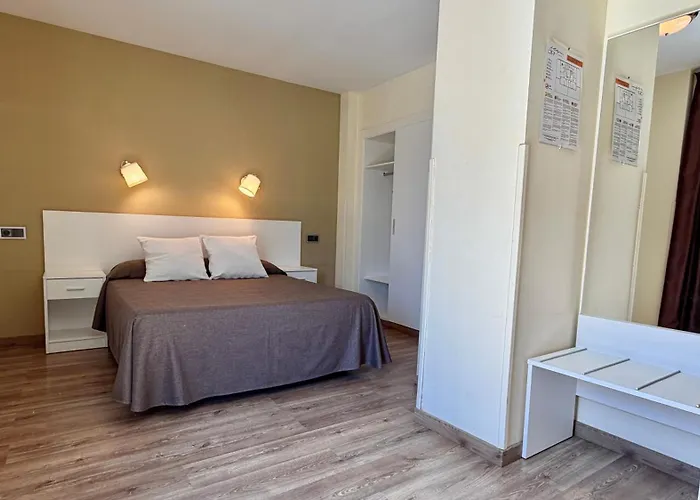 Hotel Celymar