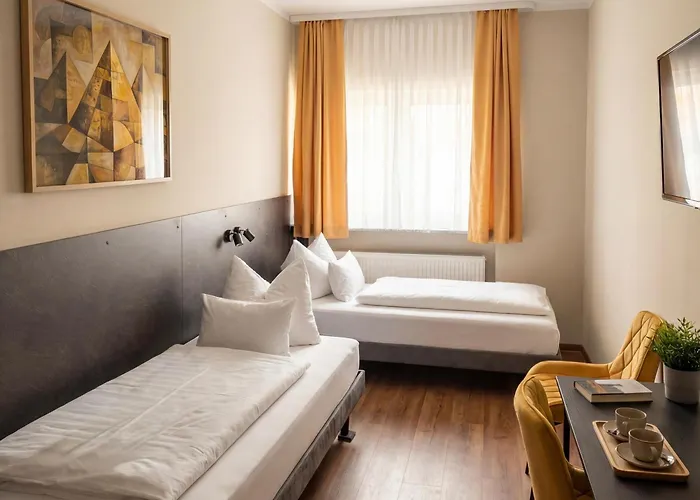 Wali'S Hotel