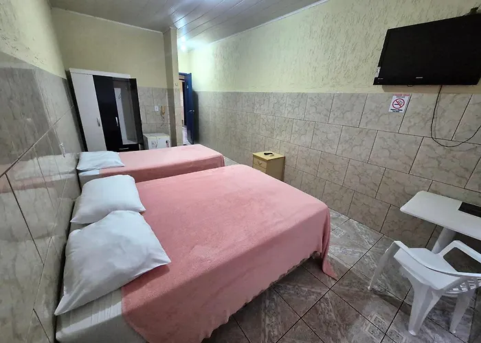 Yves Hotel