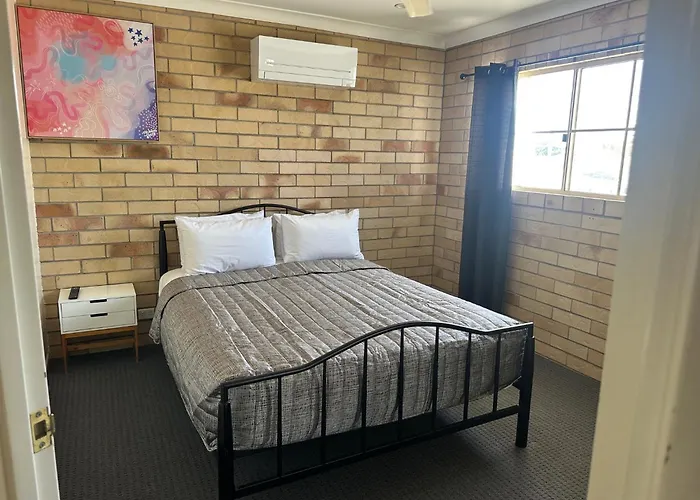 Starlight Motor Inn