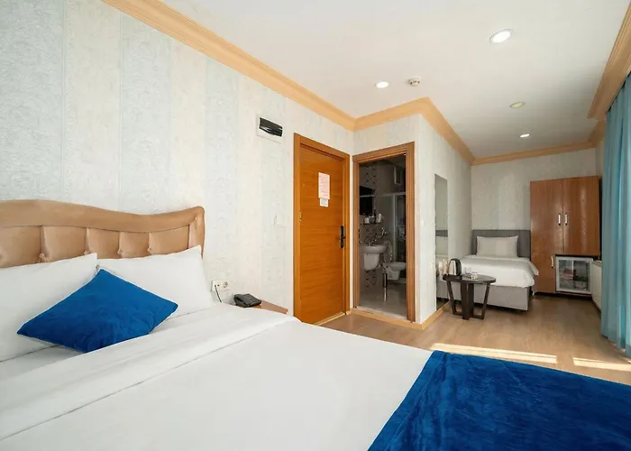 Maxwell Hotel