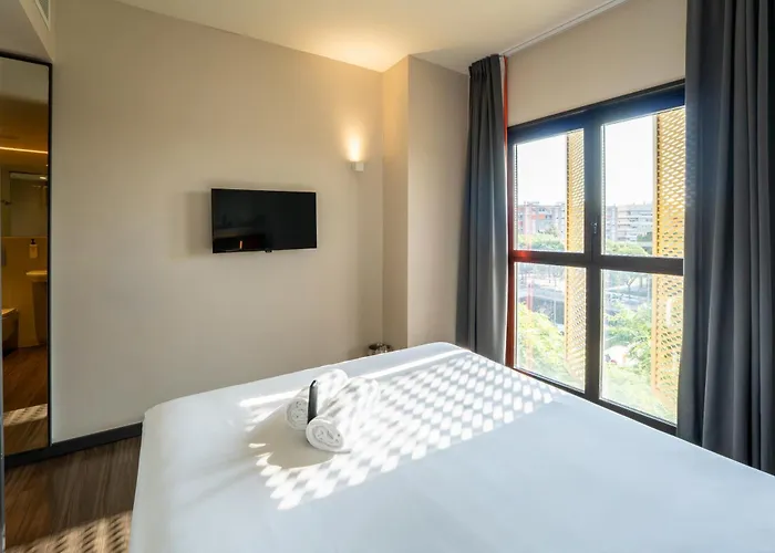 Easyhotel Barcelona Fira