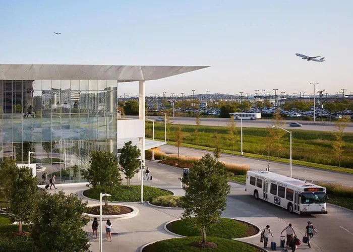 Holiday Inn Express & Suites Chicago O'Hare Airport By Ihg